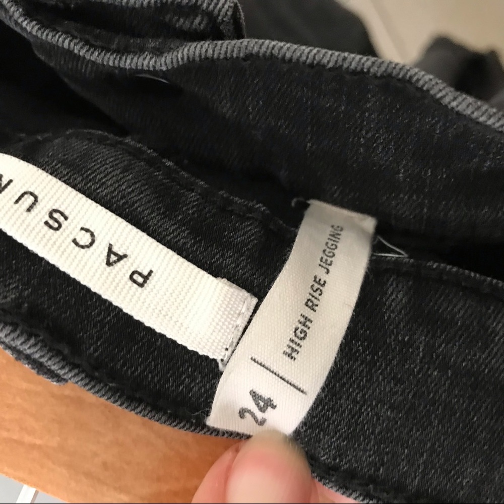 Pacsun Distressed High Rise Jegging - Picture 4 of 4